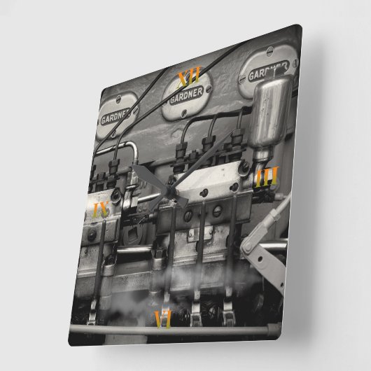 Delicious Engineering Quadratische Wanduhr (Winkel)