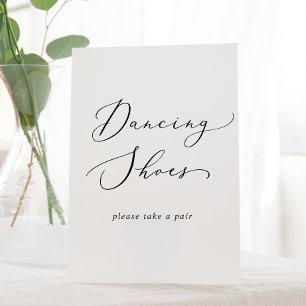 Delikate Black Calligraphy Wedding Dancing Shoes Sockelschild
