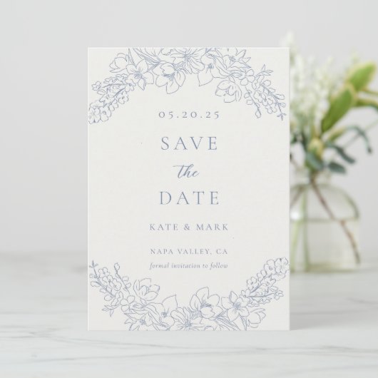 Delikate Blue Floral Wedding Save The Date (Stehend Vorderseite)