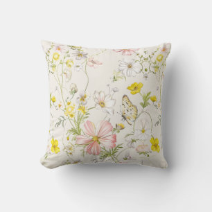 Delikate Blume mit einem Schmetterling im chinesis Kissen