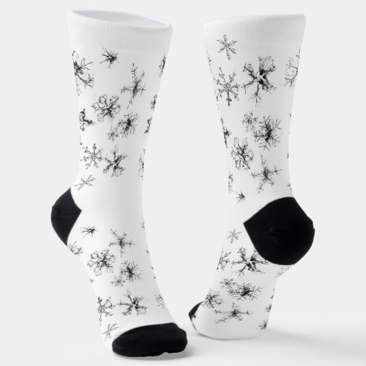 Delikate fallende Schneeflocken Socken (Gewinkelt)