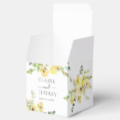 Delikate Gelbe Blumenstube Grüner Hochzeitsplatz Geschenkschachtel (Geöffnet)