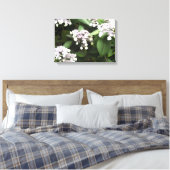Delikate Hydrangeas Leinwanddruck (Insitu (Schlafzimmer))