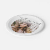 Delikate Kalligraphie im Foto des liebenden Gedäch Pappteller (Schrägansicht)