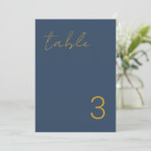 Delikate Minimal Blue Gold Tischnummer Cards (Stehend Vorderseite)
