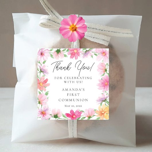 Delikate Petals Erste Heilige Kommune Quadratischer Aufkleber
