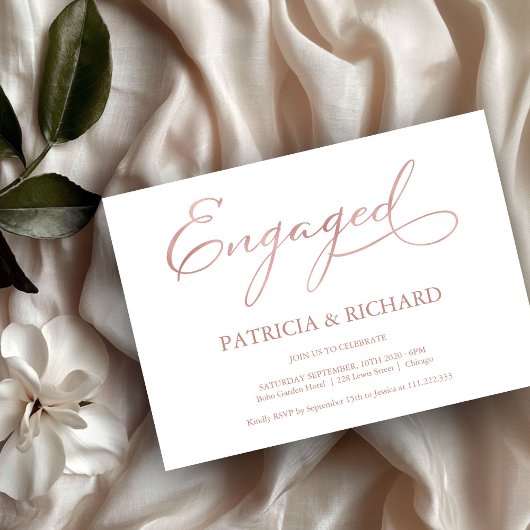 Delikate Rose Gold Script Engagement Party Einladung