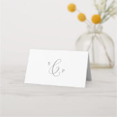 Delikate Silver Monogram FaltenWedding Platzkarte (Rückseite)