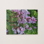 Delikate violette Blumen aus einem Lilatstrauch Puzzle (Horizontal)