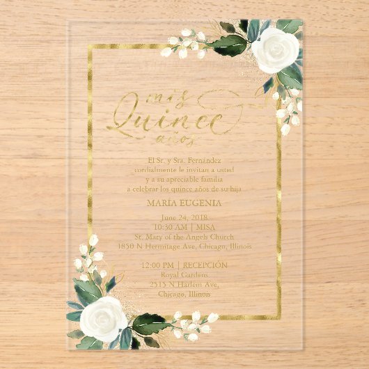 Delikate Weiß und Gold Blumenquinceñera Acryleinladungen (Vorderseite)