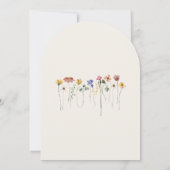 Delikate Wildblume | Beige Wedding Arch Einladung (Rückseite)