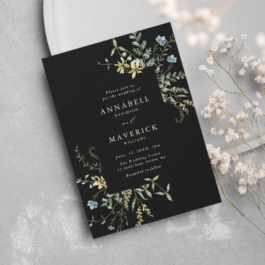 Delikate Wildblume Moderner Boho Wedding Black Einladung