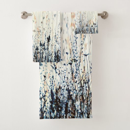 Delikate Wildblumen Aquarellblau Badhandtuch Set (Insitu)