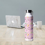 Delikate Wildblumen in hellrosa. Custom. Trinkflasche