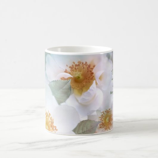 Delikates Blossom mit Zitat Kaffeetasse (Mittel)