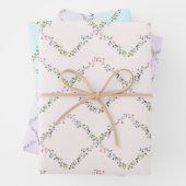 Delikates Blumenmuster zum Personalisieren Geschenkpapier Set (Beispiel)