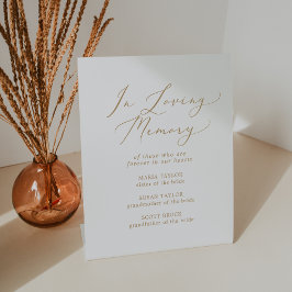 Delikates Gold im Gedächtnisfest Sockelschild