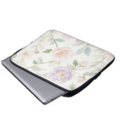 Delikates pastellfarbenes Muster mit Rose und Dais Laptopschutzhülle (Vorne Knopf)