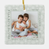 Delikates Snowflake Foto Rahmen Baby Birth Stats Keramikornament (Vorderseite)