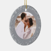 Delikates Winter Botanisches Verheiratetes Foto Keramik Ornament (Rechts)