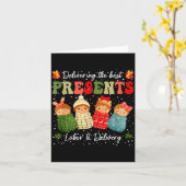 Delivering The Baby Labor Delivery Nurse Christmas Karte (Gelbe Blume)