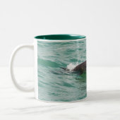 Delphin auf Tasse (Links)