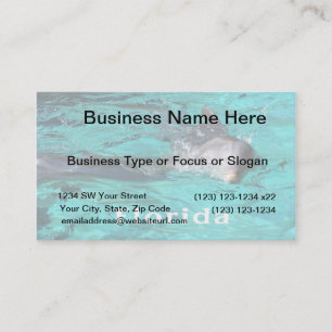 Delphin, der aus aquamarines klares Wasser Visitenkarte