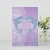DELPHIN-LIEBHABER-GESCHENK-LILA HINTERGRÜNDE BRIEFPAPIER (Stehend Vorderseite)