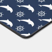 Delphine auf Parademuster Schreibtischunterlage (Ecke)