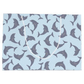 Delphine im Meeresmuster Große Geschenktüte (Rückseite)