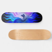 Delphine im Mondschein Skateboard (Horizontal)