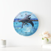 Delphine im schönen blauen Ozean Große Wanduhr (Zuhause)