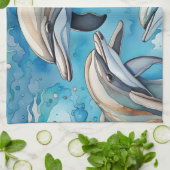 Delphine schwimmen im Meer Geschirrtuch (Gefaltet)