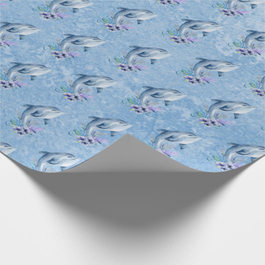 Delphine und Blume auf blau Geschenkpapier (Ecke)