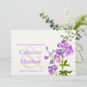 Delphinium lila Wasserfarbenhochzeit laden Einladung (Stehend Vorderseite)
