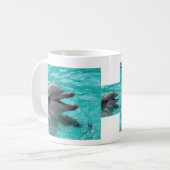 Delphinkopf im Aquamarinewasser Kaffeetasse (Vorderseite Links)