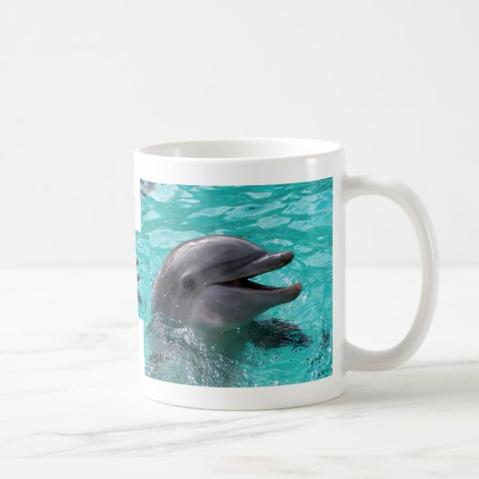 Delphinkopf im Aquamarinewasser Kaffeetasse (Rechts)
