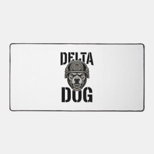 Delta Dog Bulldog Helm Vintage Gravur Design_ Schreibtischunterlage