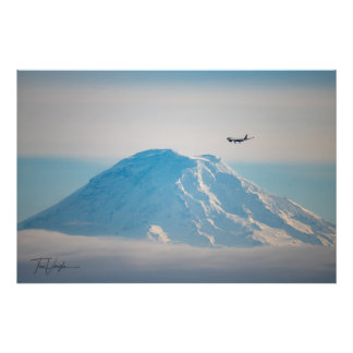 Delta Jet fliegt am Rainier - Seattle, WA Fotodruck