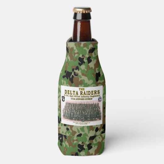 DELTA RAIDERS FLASCHENKÜHLER (Flaschenvorderseite)