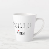 Delulu Vibes, Funny Aesthetic Quote Gift Milchtasse (Rechts)