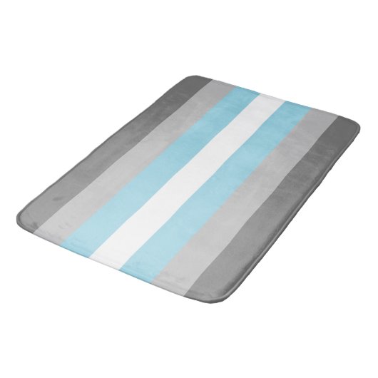 Demiguy Flag Large Badematte (Schrägansicht)