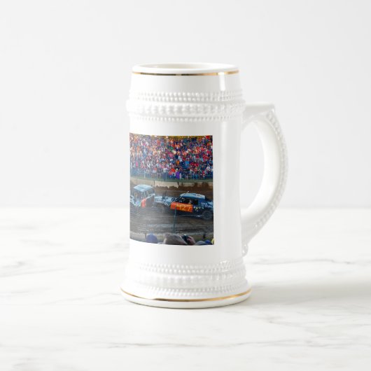 Demoderby-Bier Stein durch Baird duschatko Bierglas (VorderseiteRechts)