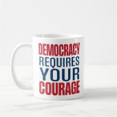 Demokratie braucht Mut | Red Blue | Kaffeetasse (Links)