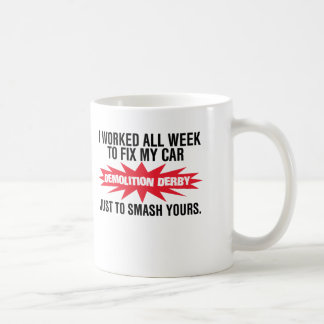 Demolierungs-Derby-Zertrümmern Ihr Auto Kaffeetasse