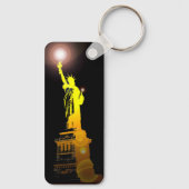 Den Geist der Freiheit tragen: die Freiheitsstatue Schlüsselanhänger (Rückseite)