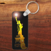 Den Geist der Freiheit tragen: die Freiheitsstatue Schlüsselanhänger (Rückseite)