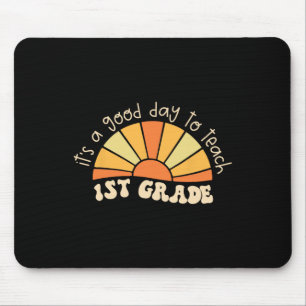 Den guten Tag für Lehrer der 1. Klasse wiederholen Mousepad