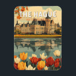 Den Haag Netherlands Travel Art Vintag Magnet<br><div class="desc">Das Haager Retrovektor-Reisedesign. Den Haag ist eine Stadt an der Nordseeküste des Westerns Niederlande.</div>