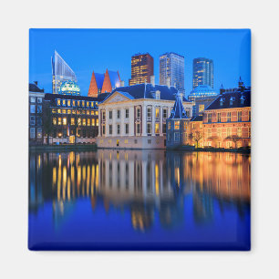 Den Haag Skyline am blauen Stunden-Fotomagneten Magnet